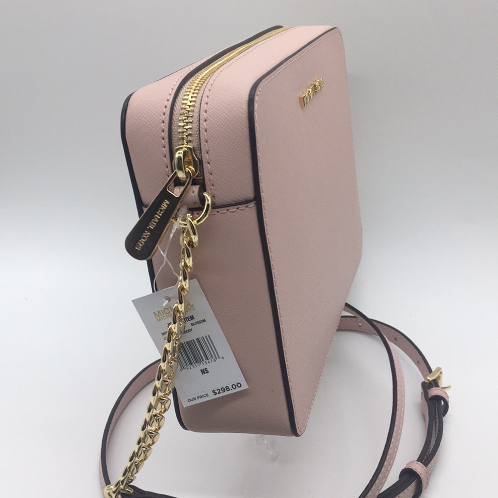 Michael Kors Jet Set Item LG EW CROSSBODY - Picture 9 of 16
